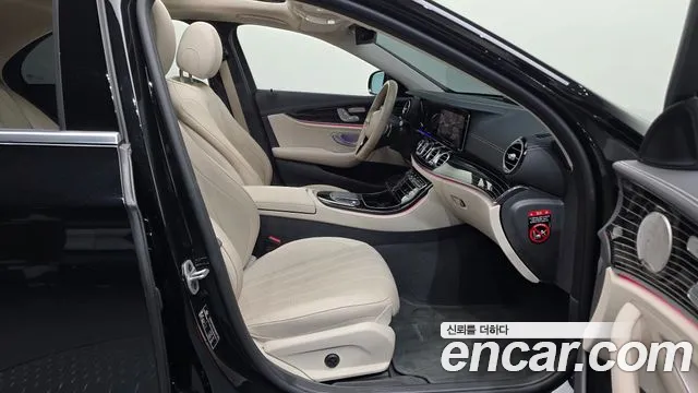 Mercedes-Benz E-Класс 2021 thumb 11