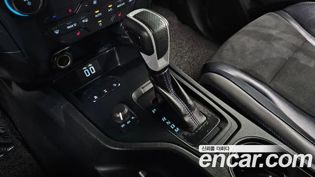 Ford Ranger 2022 thumb 9