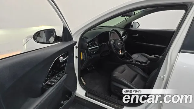 Kia Niro 2020 thumb 10