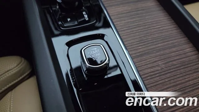 Volvo S60 2024 thumb 9