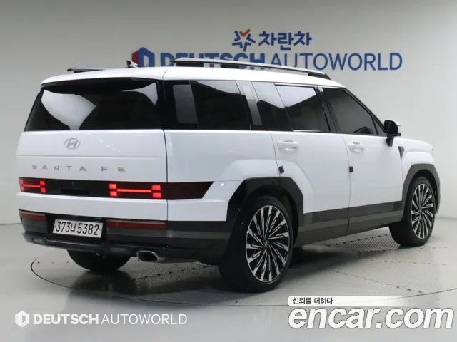 Hyundai Santa Fe 2023 thumb 4