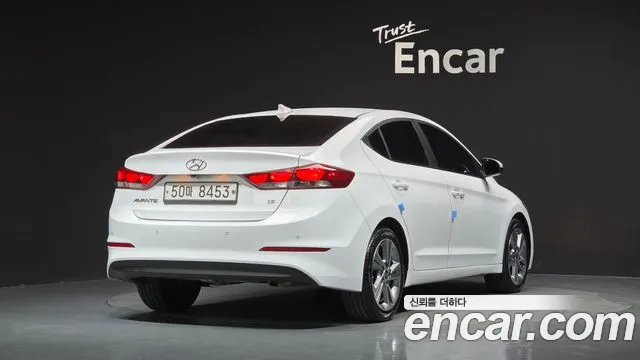 Hyundai Avante 2018 thumb 2