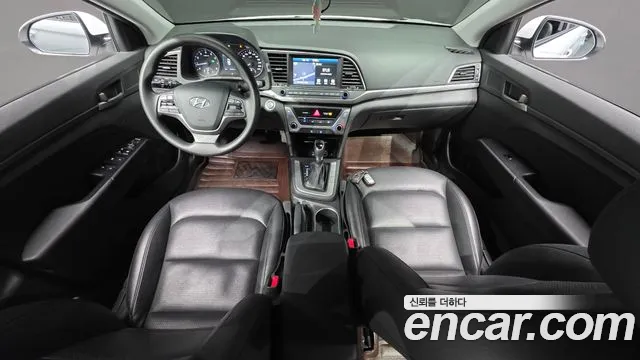 Hyundai Avante 2018 thumb 7
