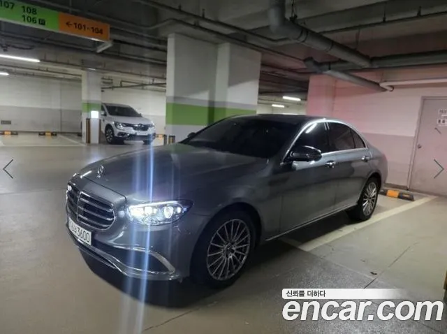 Mercedes-Benz E-Класс 2023 thumb 2