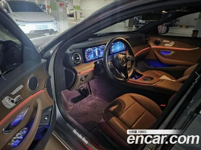 Mercedes-Benz E-Класс 2023 thumb 5