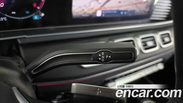 Mercedes-Benz GLE 2024 thumb 9
