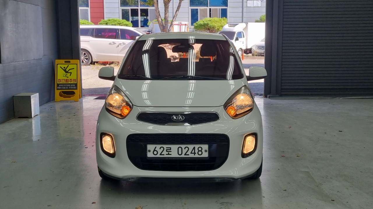 Kia Morning 2016 thumb 3