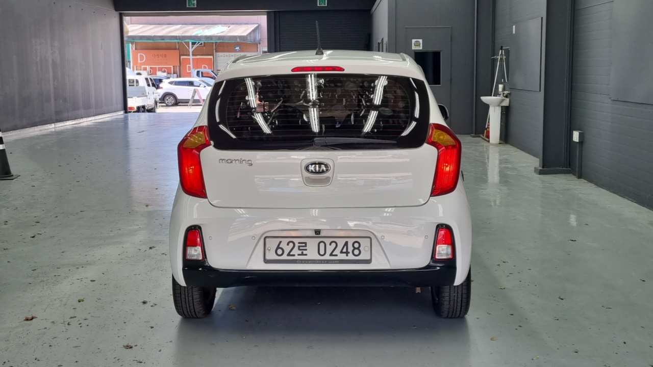 Kia Morning 2016 thumb 4