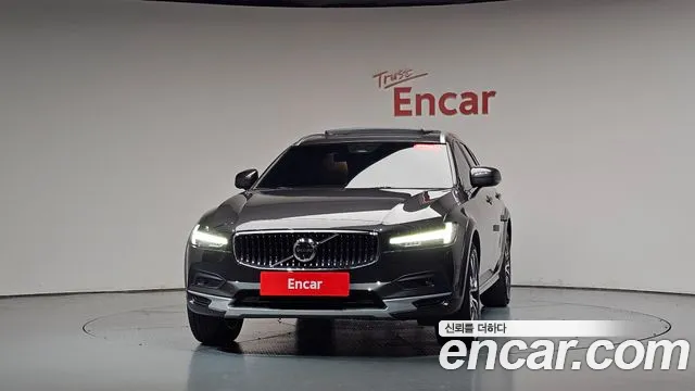 Volvo V90 2024 thumb 2