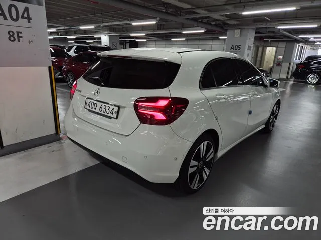 Mercedes-Benz A-Класс 2017 thumb 2
