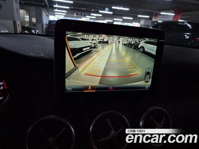 Mercedes-Benz A-Класс 2017 thumb 10