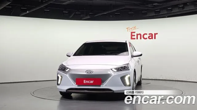 Hyundai IONIQ 6 2018 thumb 3