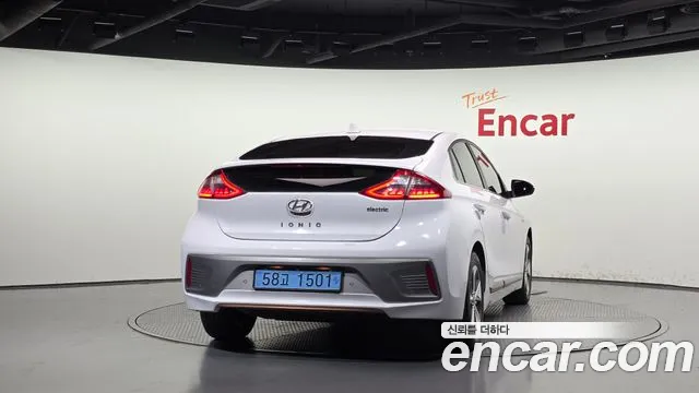 Hyundai IONIQ 6 2018 thumb 4