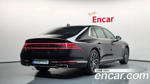 Genesis G90 2022 thumb 2
