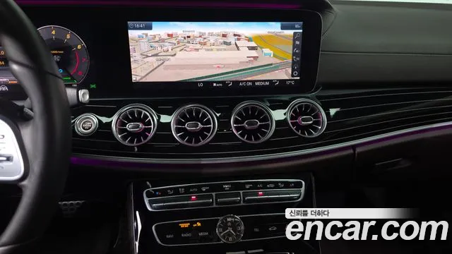 Mercedes-Benz CLS-Class 2019 thumb 12