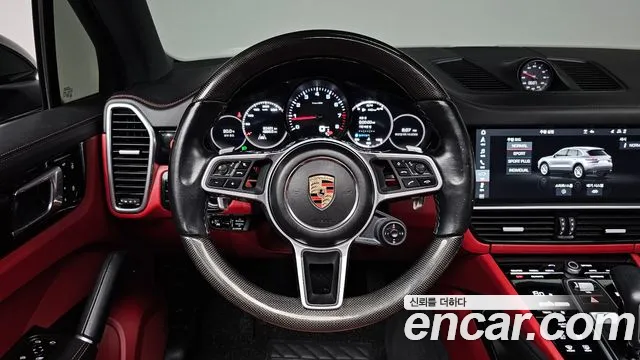 Porsche Cayenne 2020 thumb 12