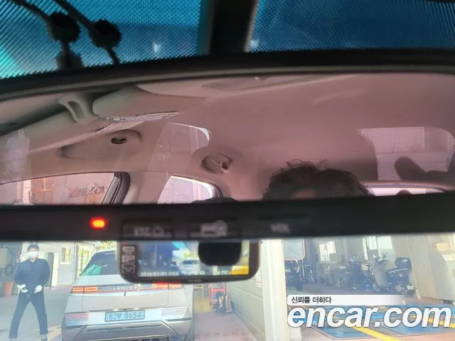 Kia Morning 2014 thumb 8
