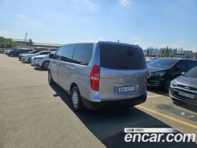 Hyundai Starex 2020 thumb 4