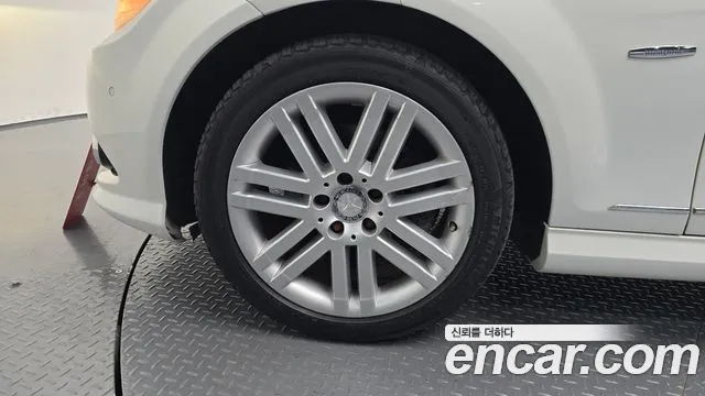 Mercedes-Benz C-Класс 2007 thumb 4