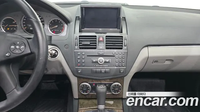 Mercedes-Benz C-Класс 2007 thumb 12