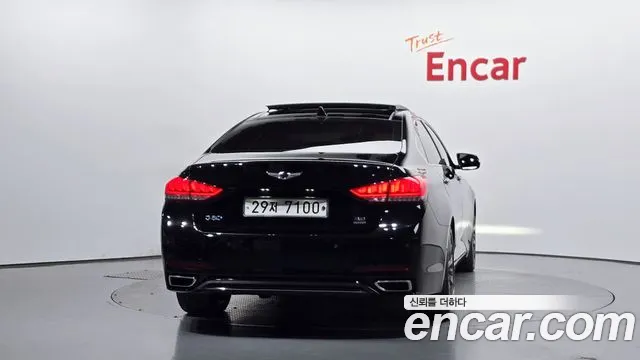Genesis G80 2017 thumb 3