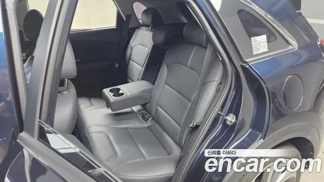 Kia Niro 2017 thumb 12