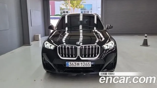BMW X1 2024 thumb 3