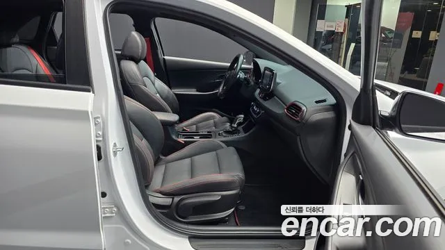 Hyundai i30 2020 thumb 11