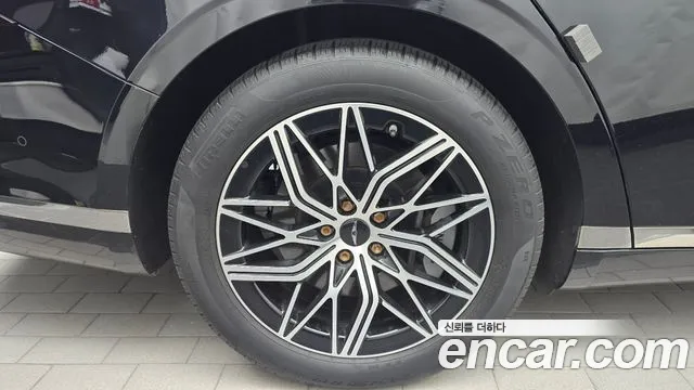 Genesis G90 2022 thumb 5