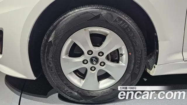 Kia K5 2013 thumb 5