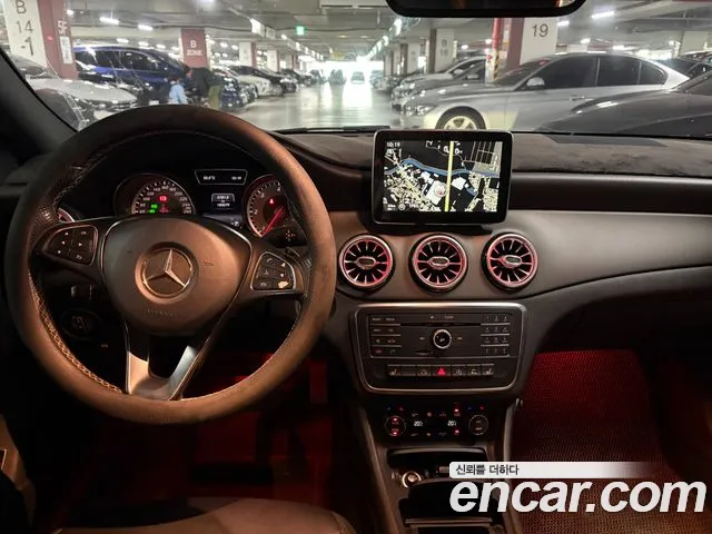 Mercedes-Benz CLA 2015 thumb 7