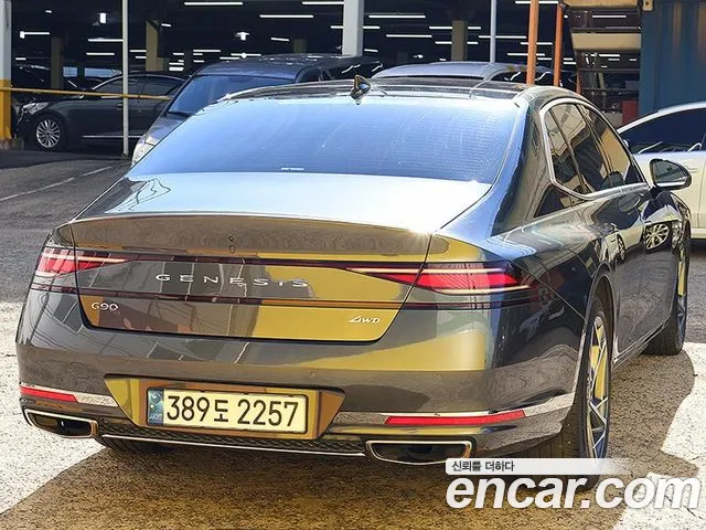 Genesis G90 2022 thumb 2