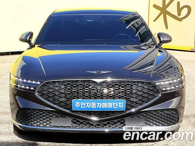 Genesis G90 2022 thumb 3