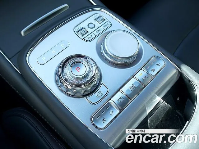 Genesis G90 2022 thumb 9