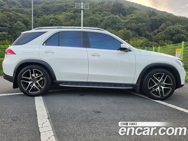 Mercedes-Benz GLE 2022 thumb 7