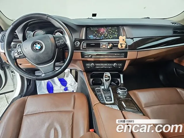 BMW 5-Series 2013 thumb 5