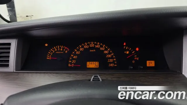 Renault-KoreaSamsung Latitude 2004 thumb 8