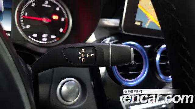 Mercedes-Benz GLC 2017 thumb 8