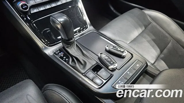 Hyundai Grandeur 2017 thumb 9