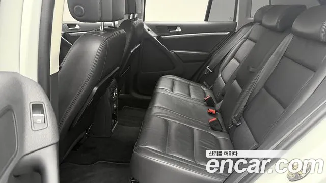Volkswagen Tiguan 2015 thumb 6
