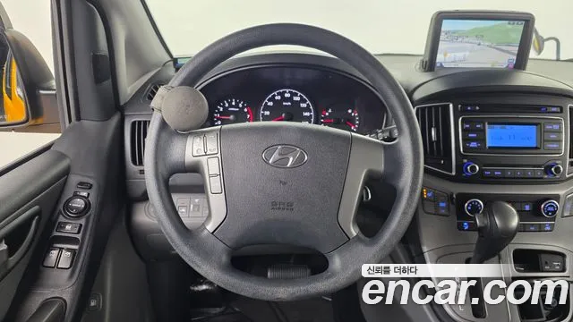 Hyundai Starex 2018 thumb 12