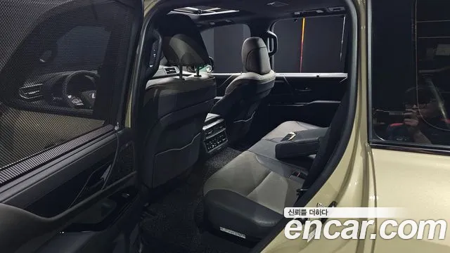 Lexus LX 2025 thumb 12