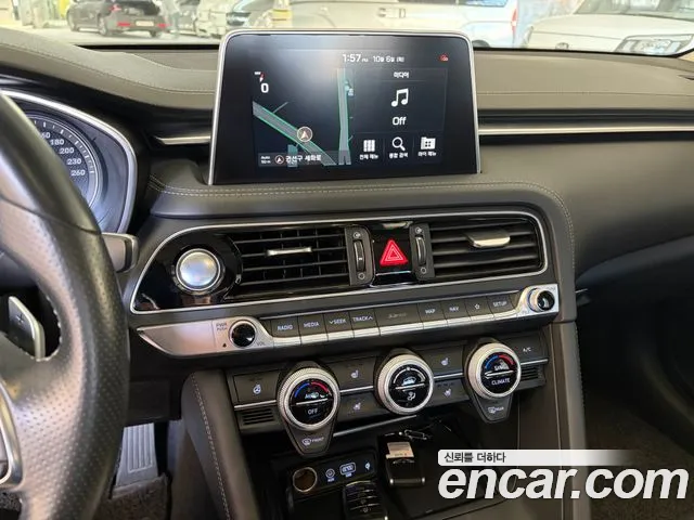 Genesis G70 2018 thumb 7