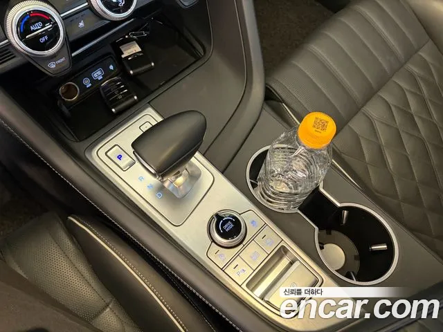 Genesis G70 2018 thumb 9