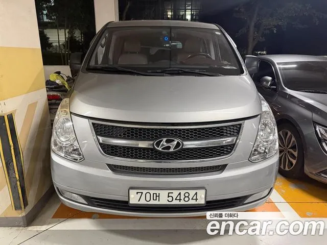 Hyundai Starex 2015 thumb 5