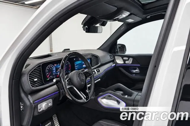 Mercedes-Benz GLS 2025 thumb 9