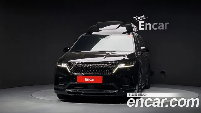 Kia Carnival 2022 thumb 3