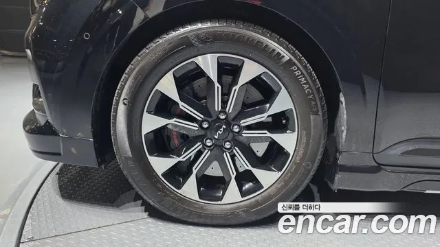 Kia Carnival 2022 thumb 5
