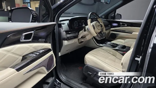 Kia Carnival 2022 thumb 10