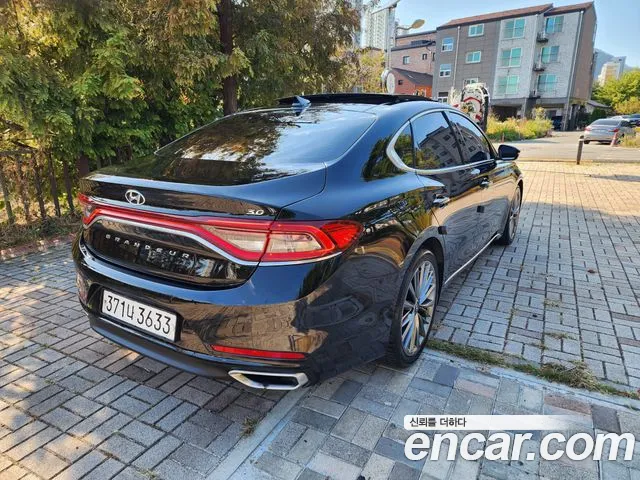 Hyundai Grandeur 2017 thumb 6